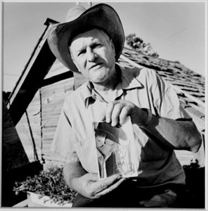 Image description is not available for 2000.008